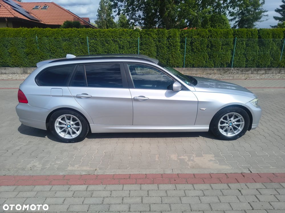 BMW Seria 3 318d DPF Edition Lifestyle - 5