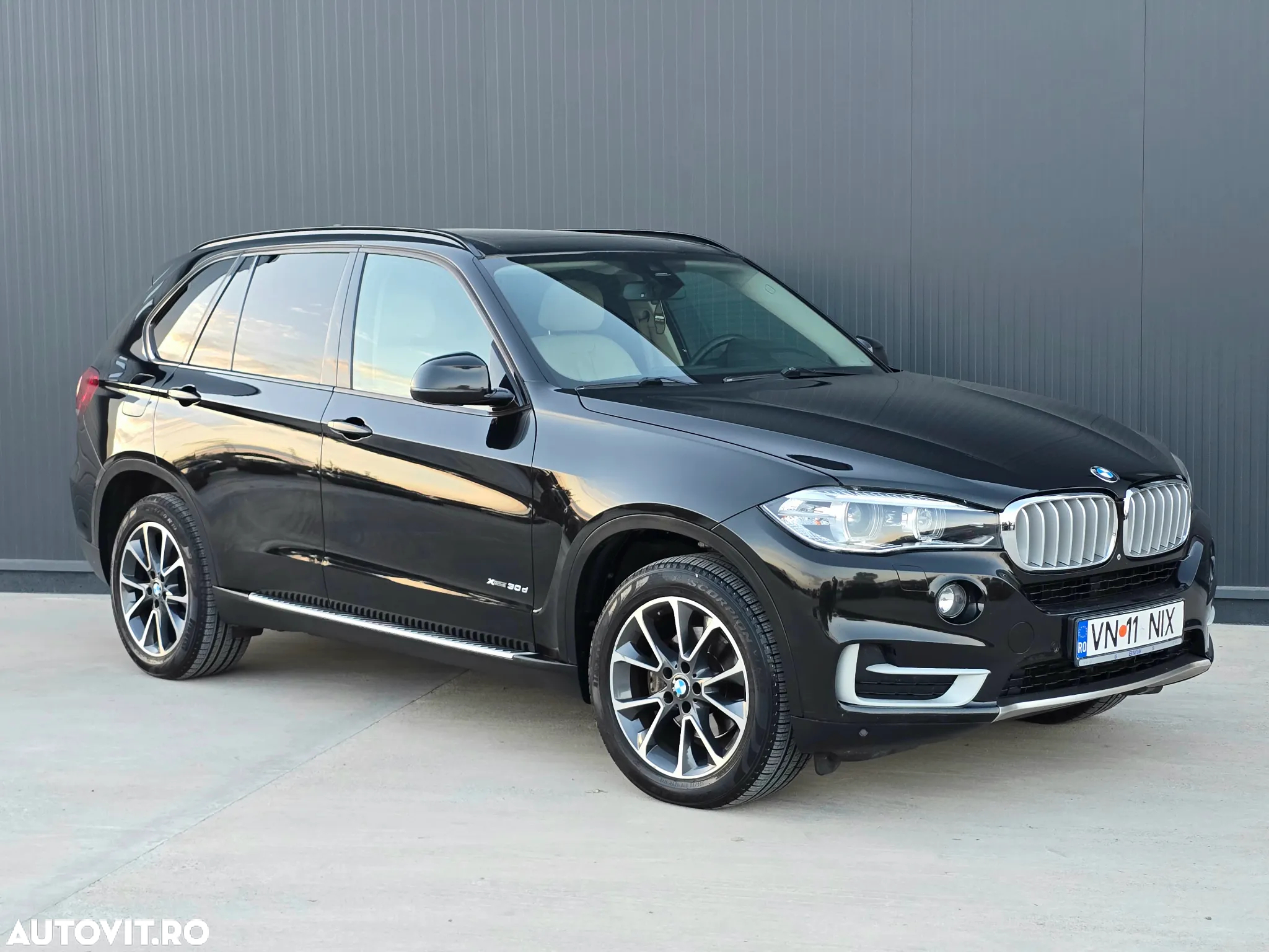 BMW X5 xDrive30d Sport-Aut. - 2