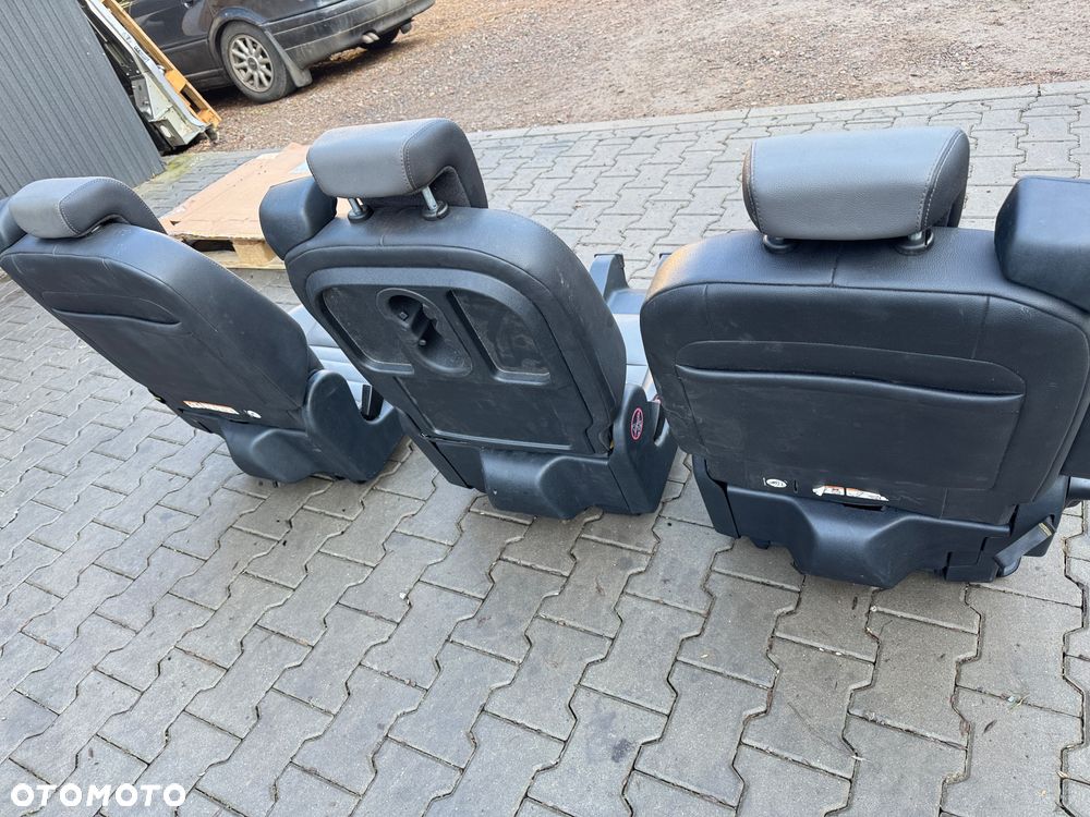 Komplet foteli skóra Ford Transit Turneo lift 19-23r - 4