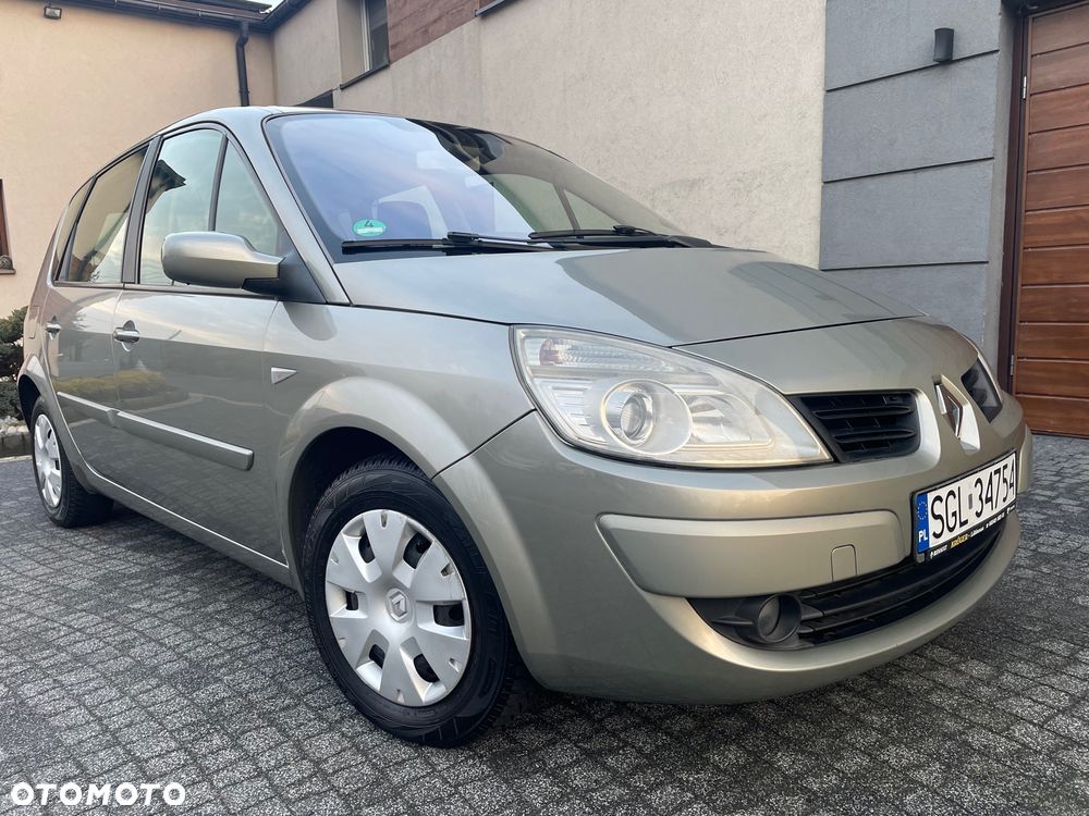 Renault Scenic 1.6 16V Family - 1