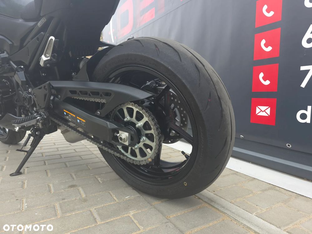 Kawasaki Z 900 - 38
