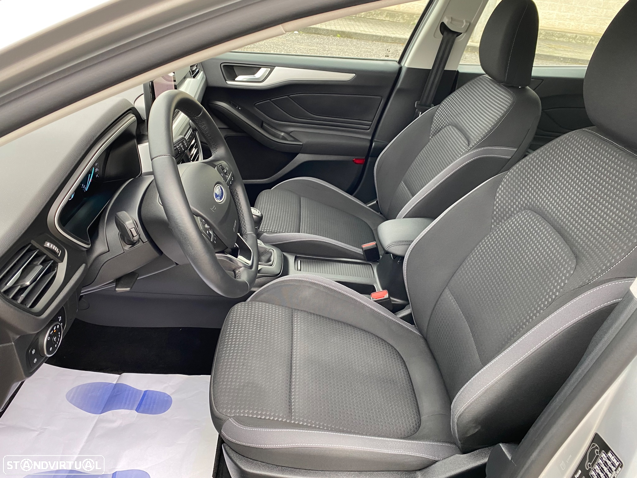 Ford Focus SW 1.5 EcoBlue S&S TITANIUM DESIGN - 13