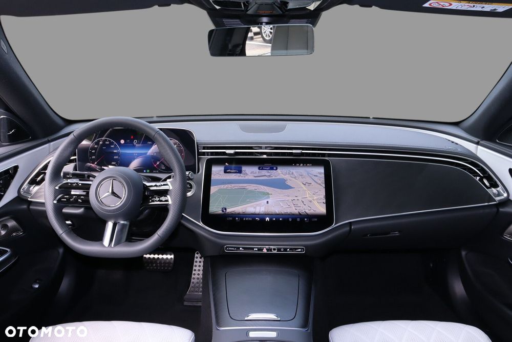 Mercedes-Benz Klasa E 220 d mHEV 4-Matic AMG 9G-Tronic - 11