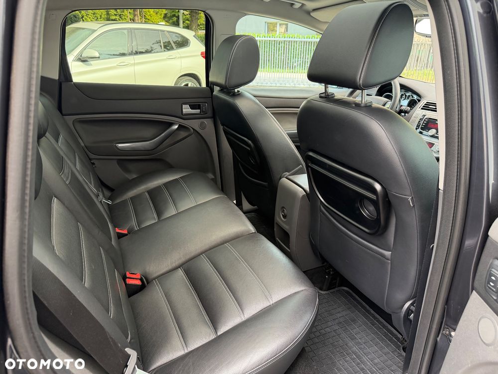 Ford Kuga 2.0 TDCi Titanium S - 13