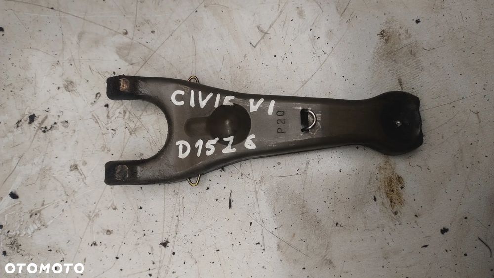 HONDA CIVIC VI 15 D15Z6 widełki sprzęgła