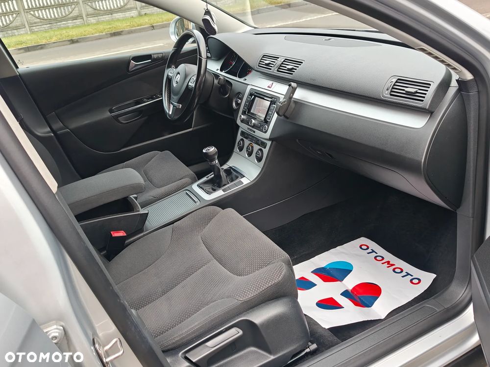 Volkswagen Passat Variant - 20