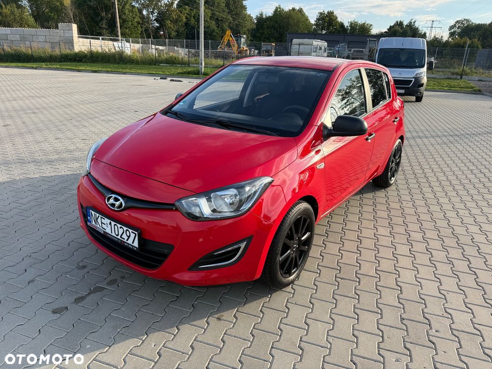Hyundai i20 1.2 Fifa World Cup Edition - 1