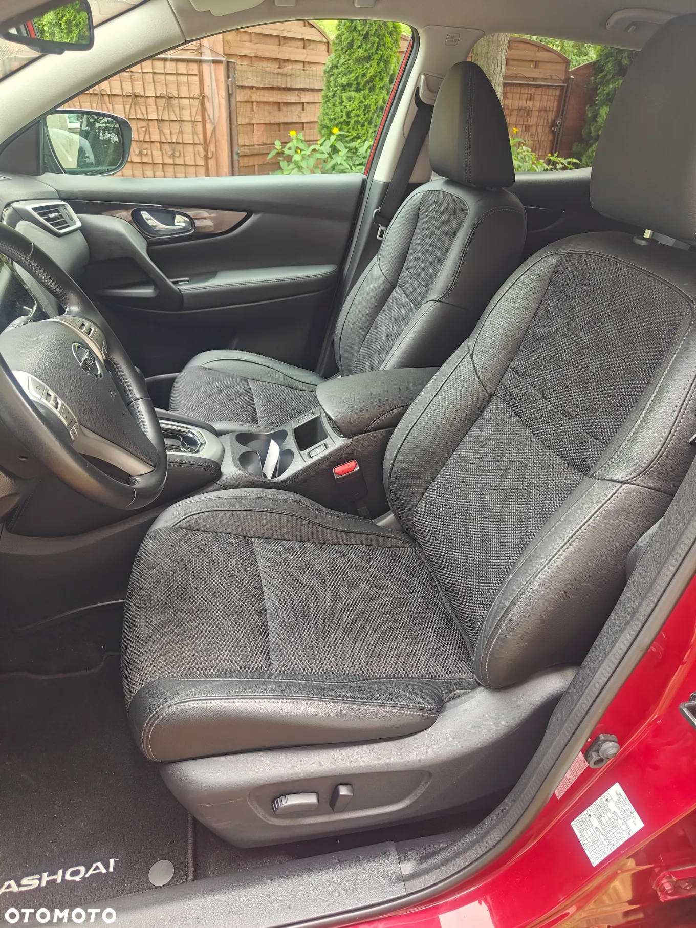 Nissan Qashqai 1.2 DIG-T Tekna Xtronic EU6 - 20