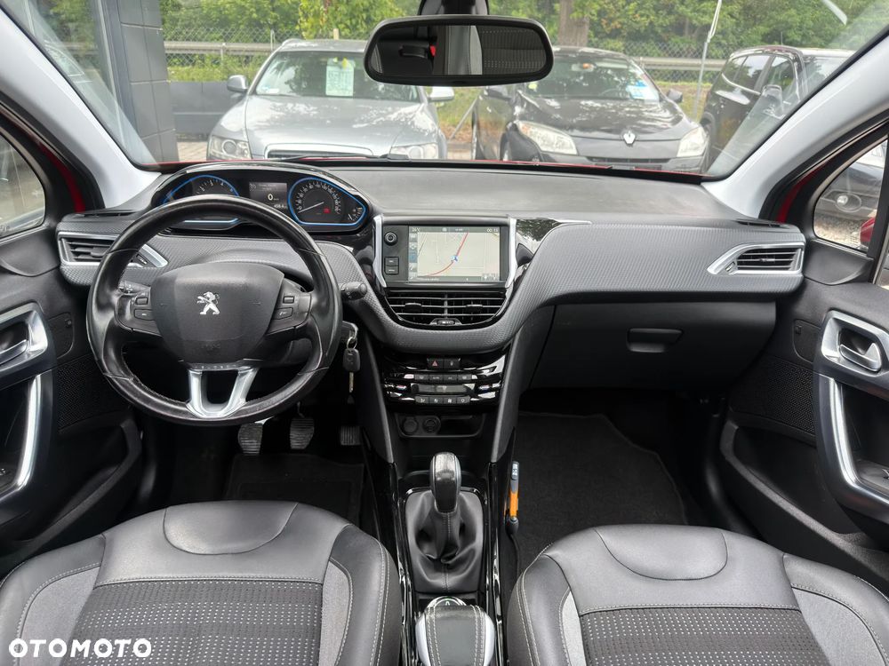 Peugeot 2008 1.2 Pure Tech GPF Allure S&S - 8