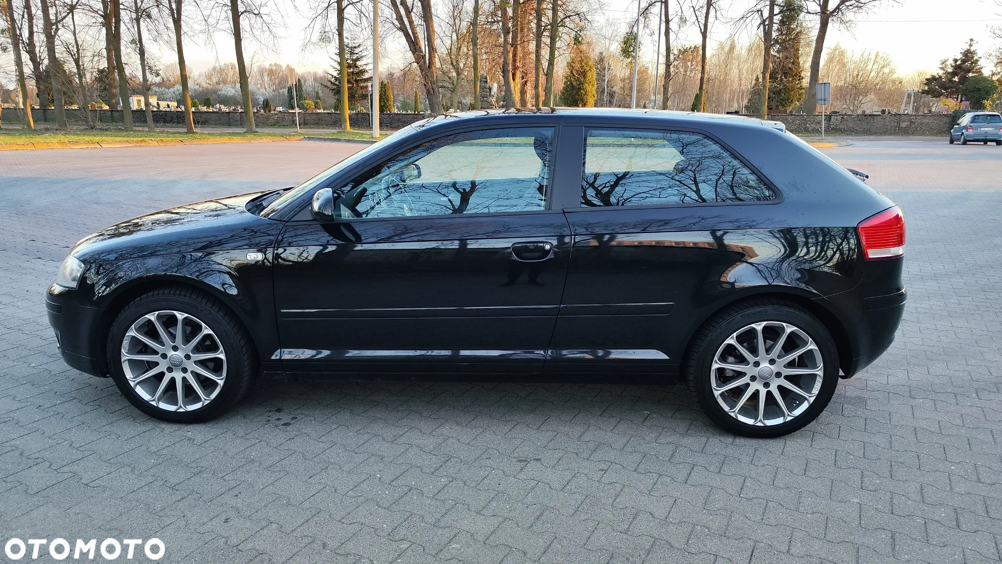 Audi A3 1.6 Attraction - 4