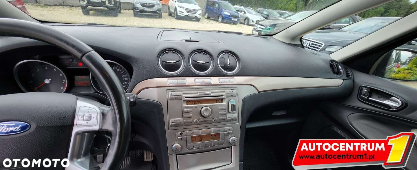 Ford S-Max - 27