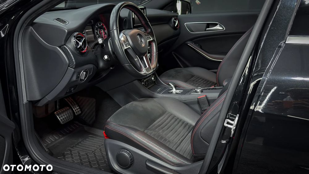 Mercedes-Benz Klasa A 45 AMG 4-Matic - 7