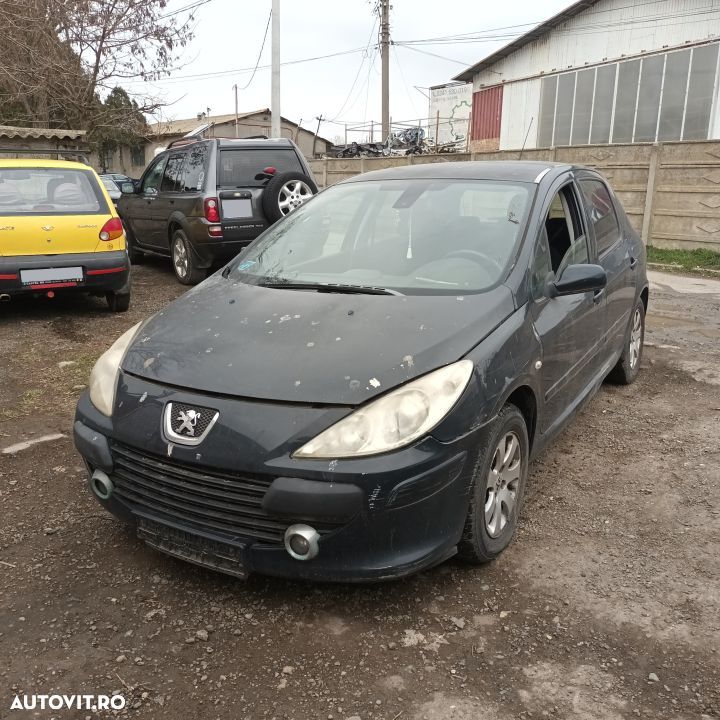 Dezmembrari  Peugeot 307  2000  > 0000 1.6 Benzina - 1