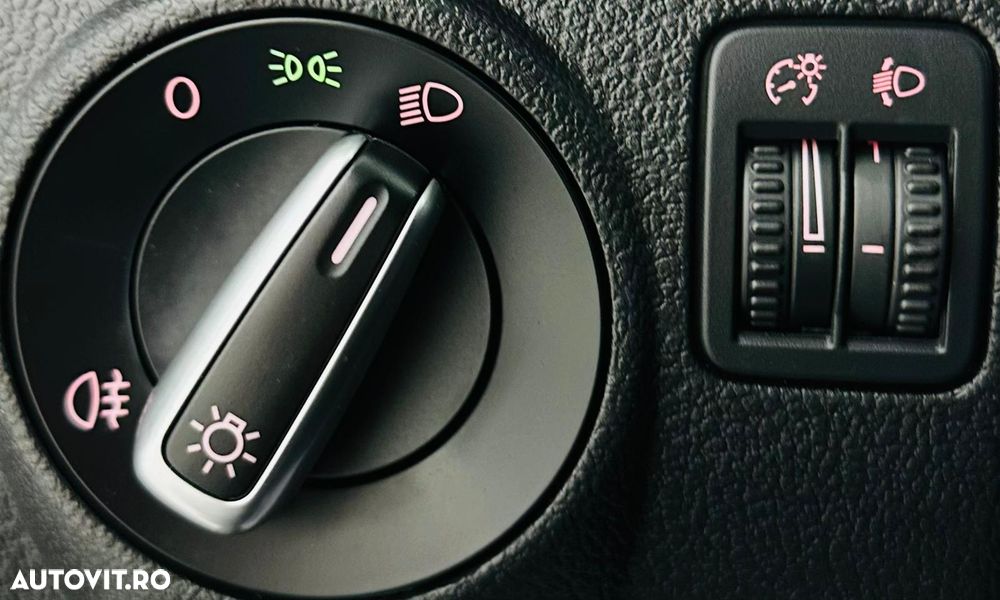 Volkswagen Tiguan 2.0 TDI SCR BlueMotion Technology Trend & Fun - 13