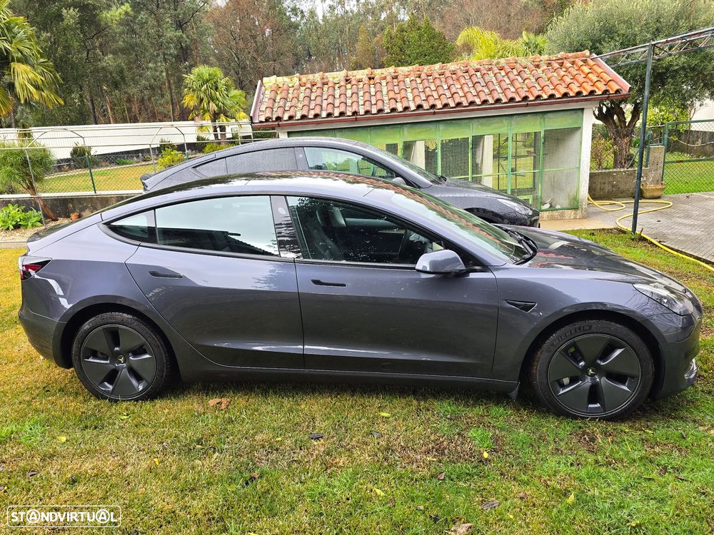 Tesla Model 3 Standard Range Plus RWD - 4