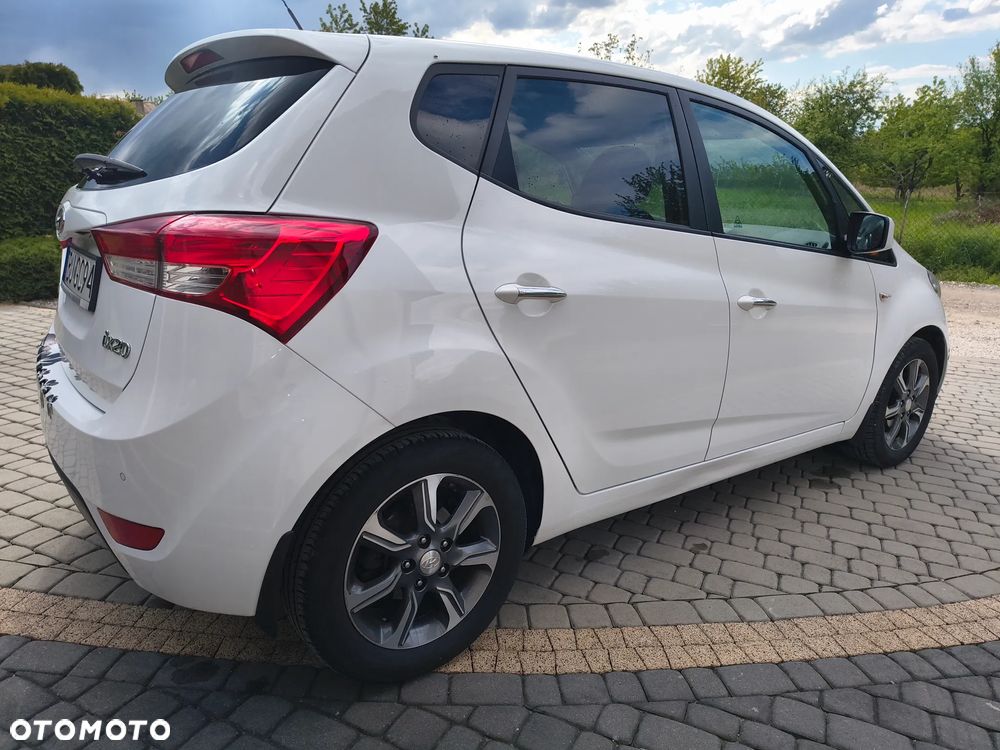 Hyundai ix20 1.4 Comfort - 4