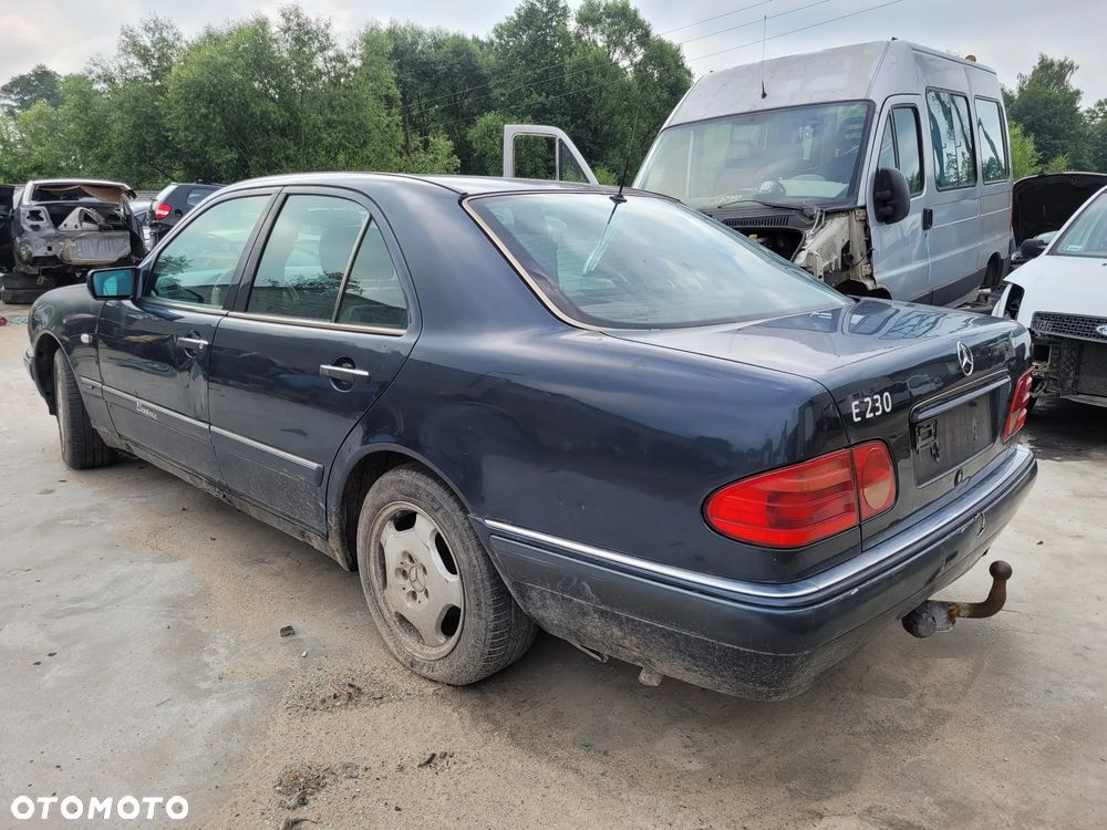 MERCEDES W210 189U maska pokrywa silnika klapa bagażnika zderzak lampa reflektor pas przedni stop lampy halogeny - 3