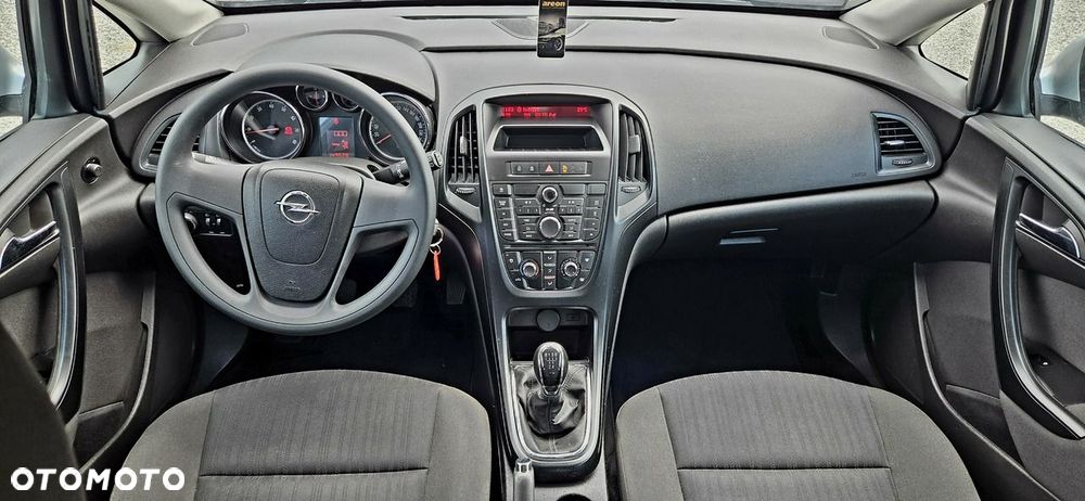 Opel Astra - 14
