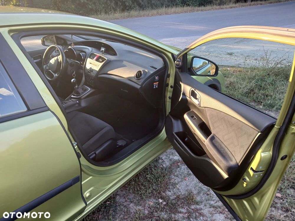 Honda Civic 1.8 Sport - 9