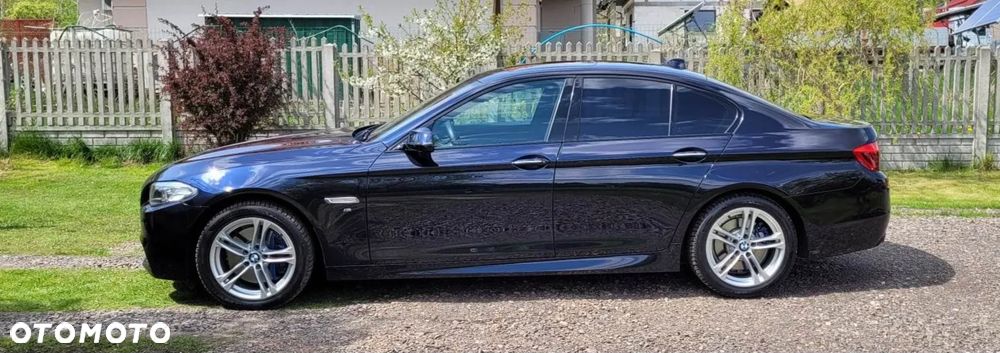 BMW Seria 5 525d xDrive - 5