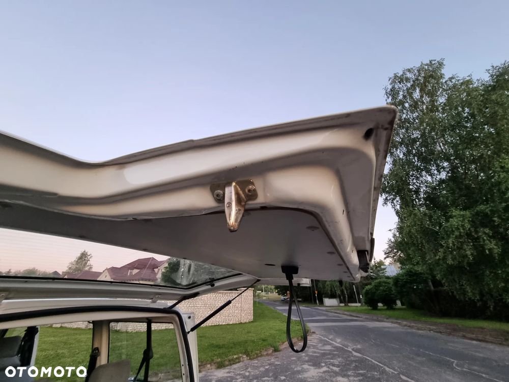Volkswagen Transporter - 26