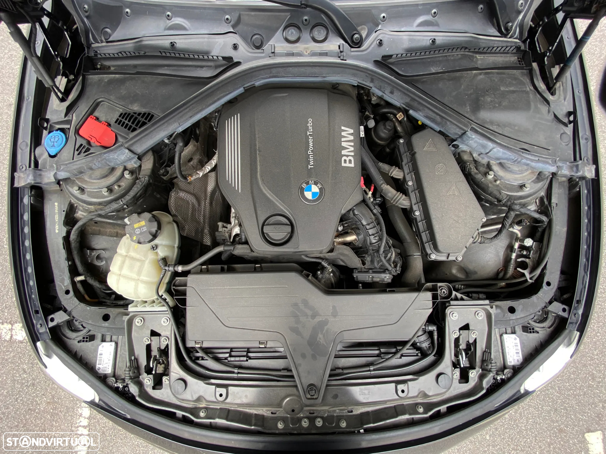 BMW 320 d Touring xDrive Auto - 36
