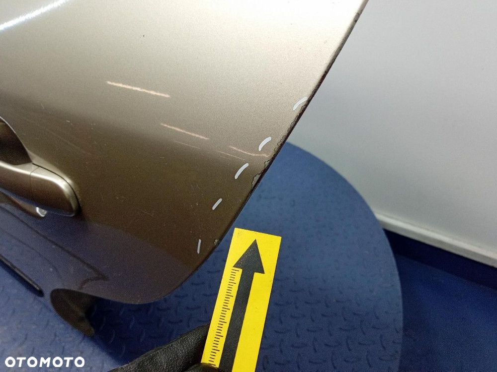 SKODA OCTAVIA I LIFT HB DRZWI TYŁ LEWE 9201 - 3