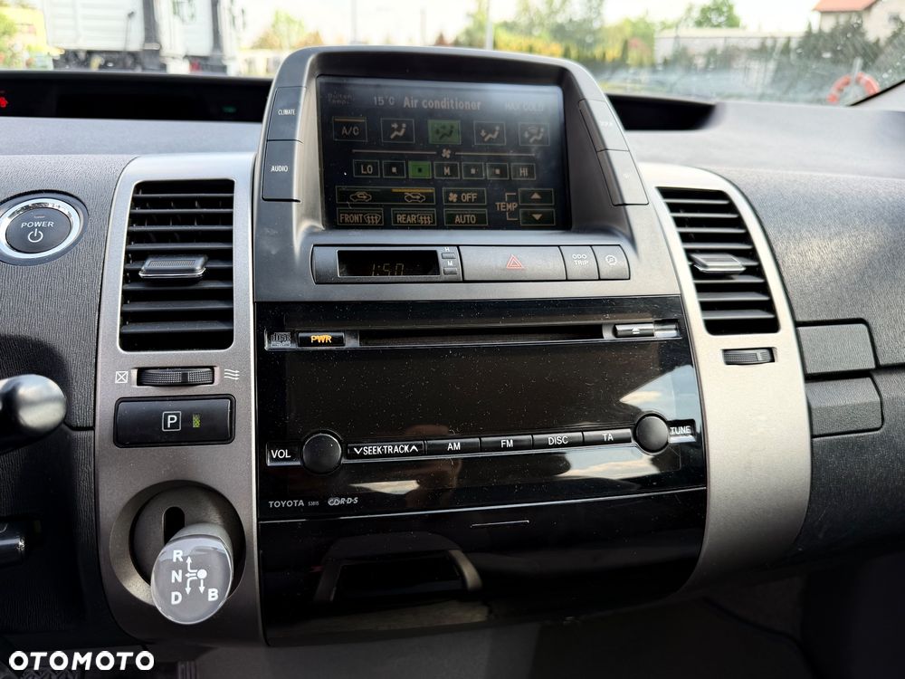 Toyota Prius 1.5 VVT-i Sol - 13