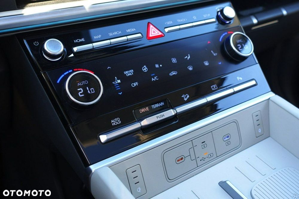 Hyundai Santa Fe - 8