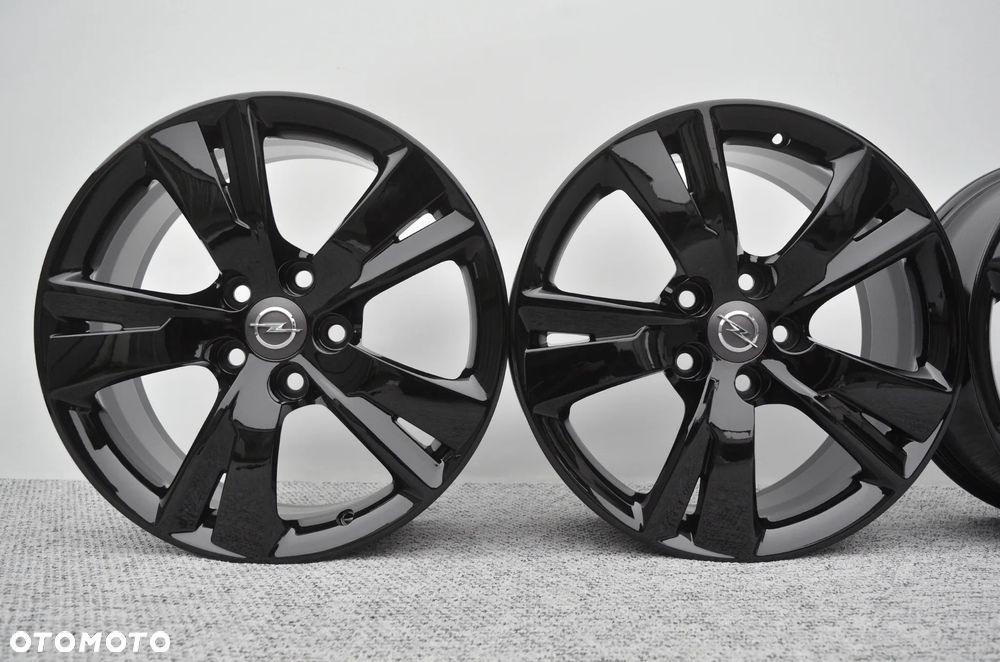 Felgi 8x18 5x120 Opel Insignia I - 4