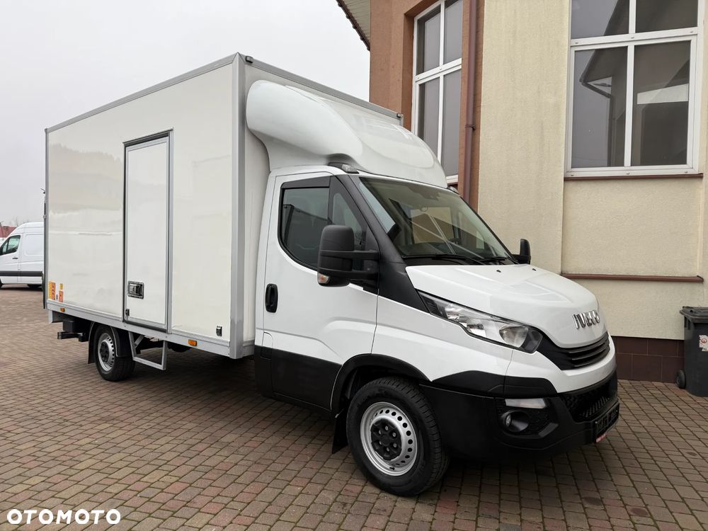 Iveco Daily Izoterma Winda - 4