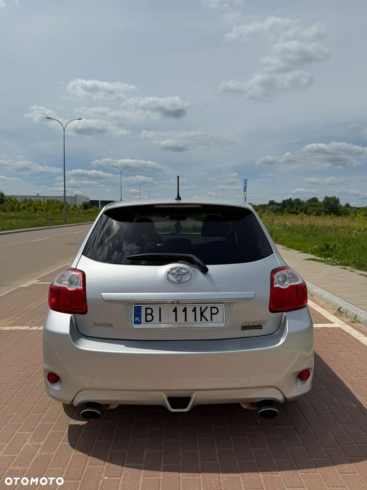 Toyota Auris - 5