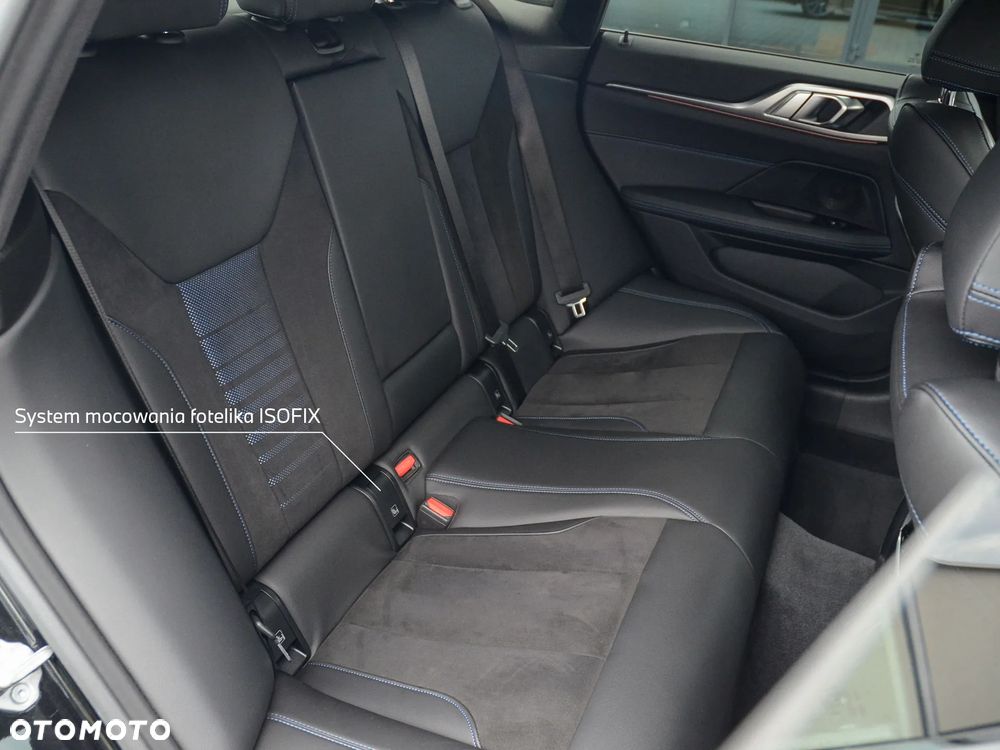 BMW Seria 4 M440i xDrive mHEV sport - 32