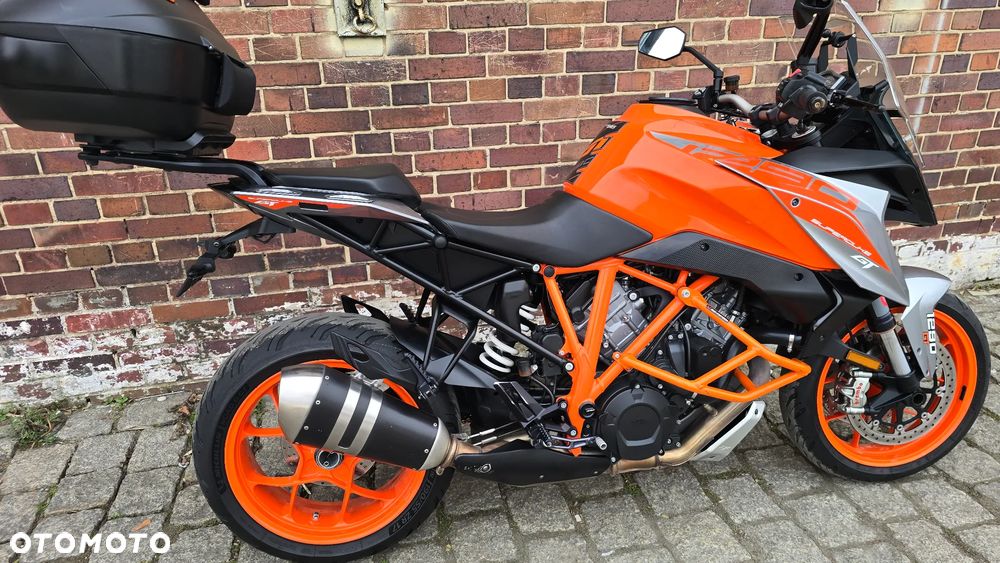 KTM Super Duke - 24