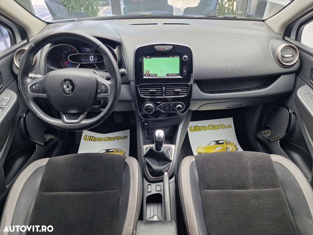 Renault Clio - 10