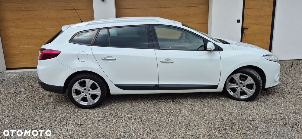 Renault Megane 2.0 16V Bose Edition CVT - 6