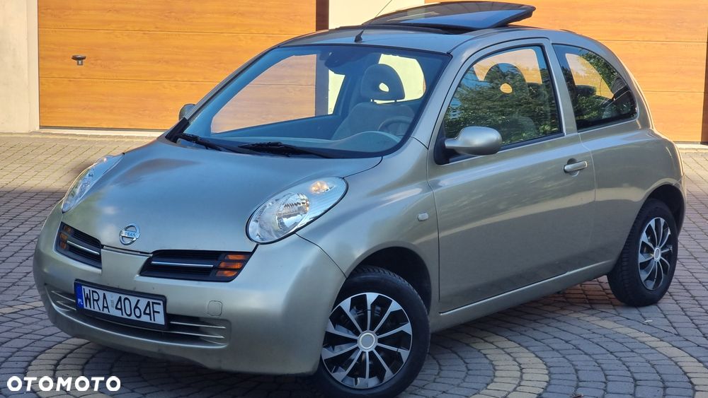 Nissan Micra - 1