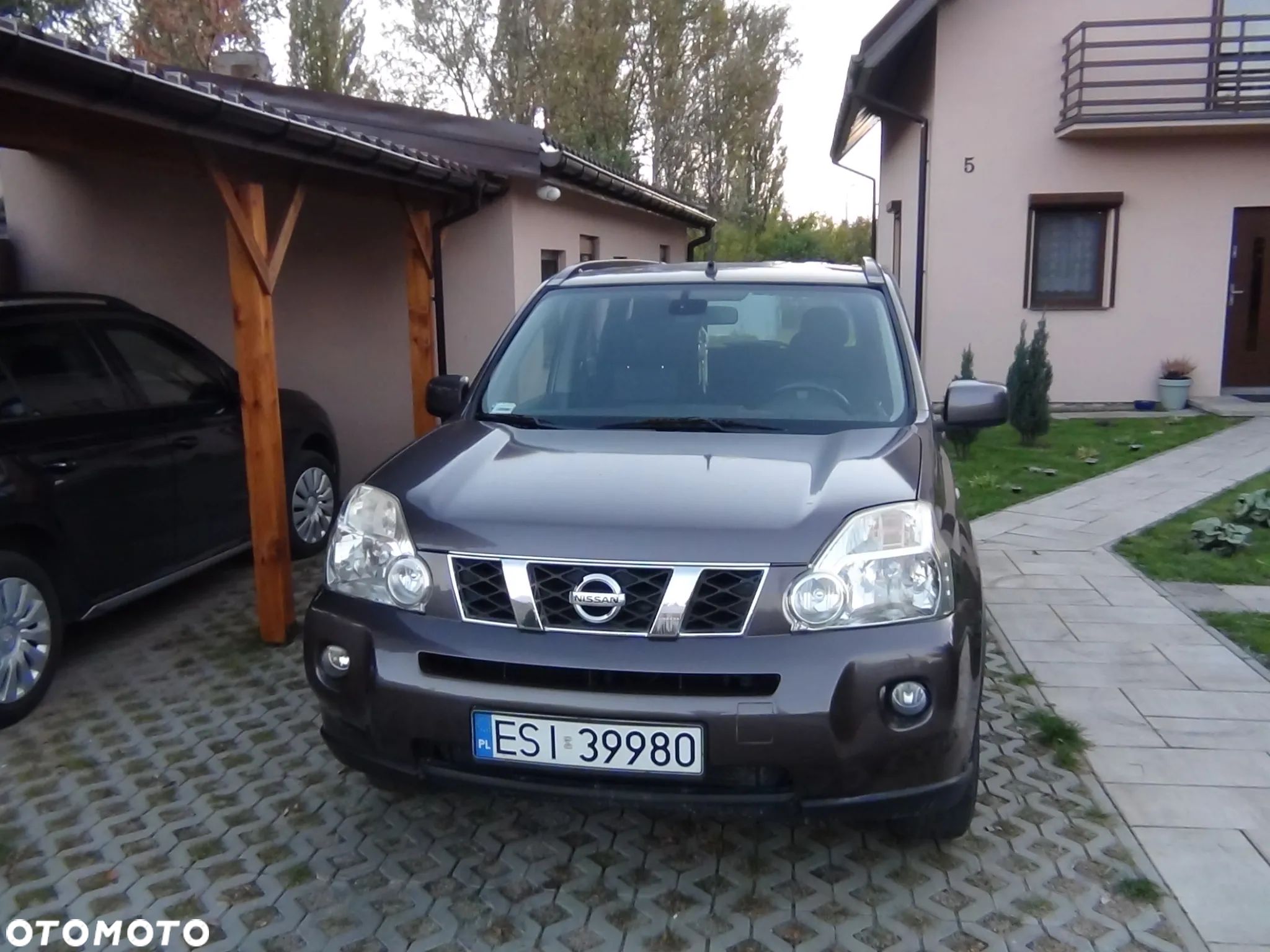 Nissan X-Trail 2.0 dCi 4x4 DPF Automatik LE - 1