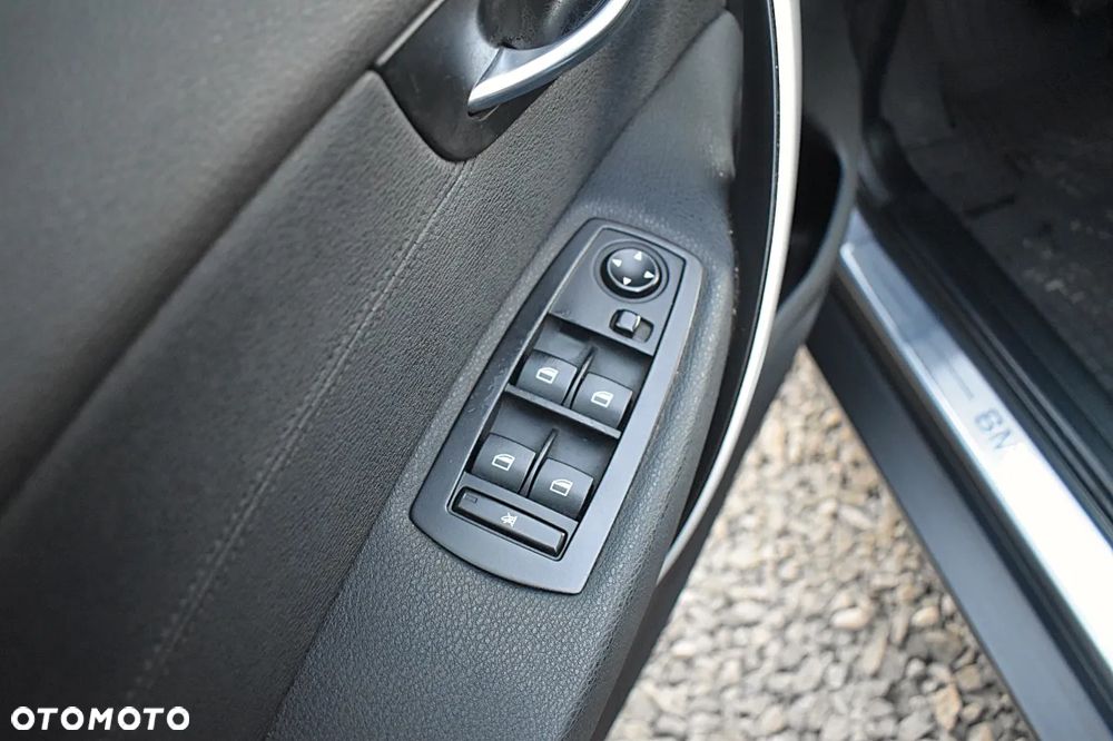 BMW X3 xDrive20d - 27