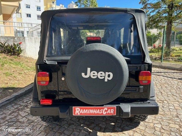 Jeep Wrangler 2.4 - 11