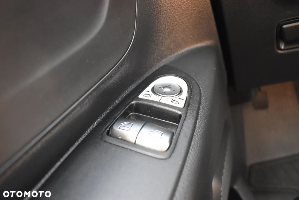Mercedes-Benz Vito Tourer 116 CDI L2 Pro 9G-Tronic 447.703 - 25