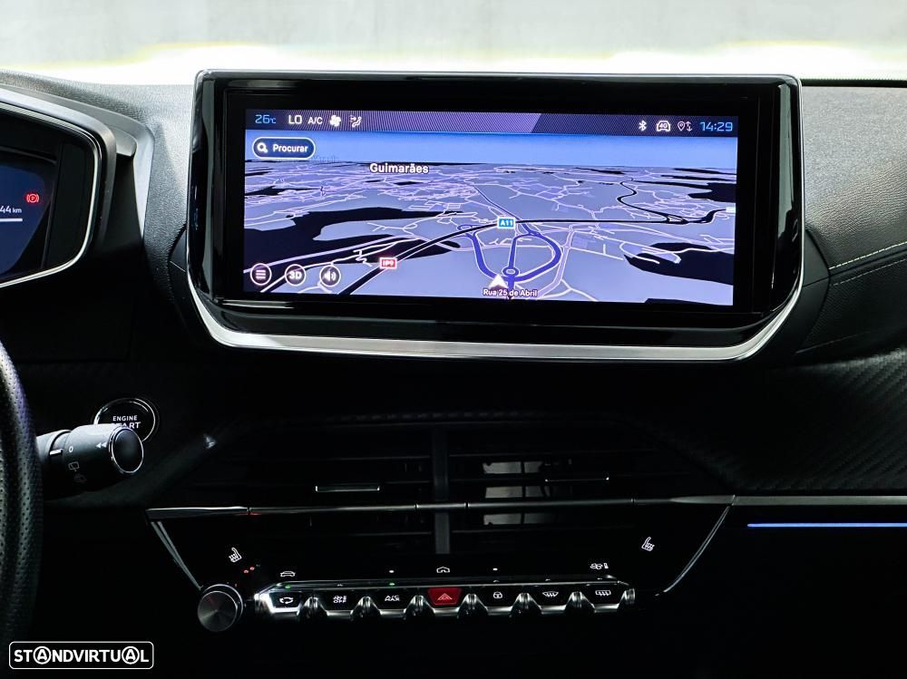 Peugeot e-2008 54 kWh GT - 22