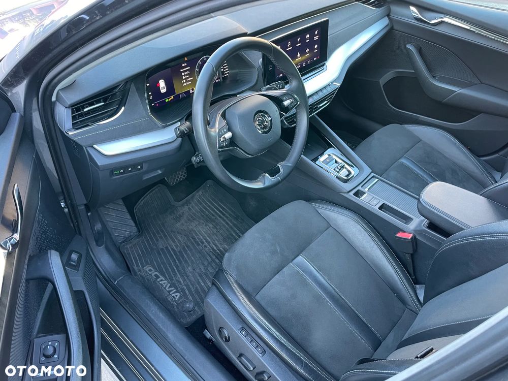 Skoda Octavia 2.0 TDI 4x4 Style DSG - 32