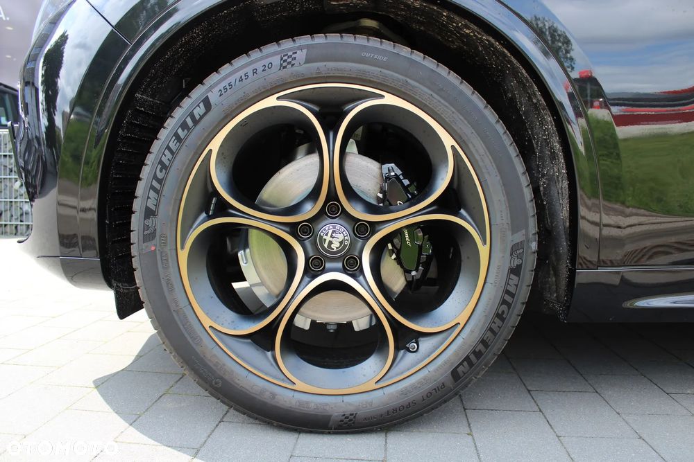 Alfa Romeo Stelvio 2.0 Turbo Intensa Q4 - 5