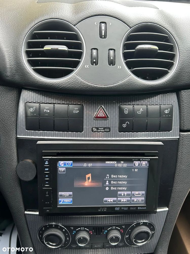 Mercedes-Benz CLK - 19