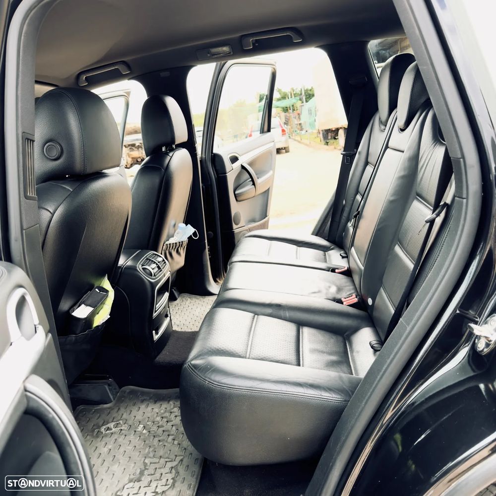 Porsche Cayenne Tiptronic - 8