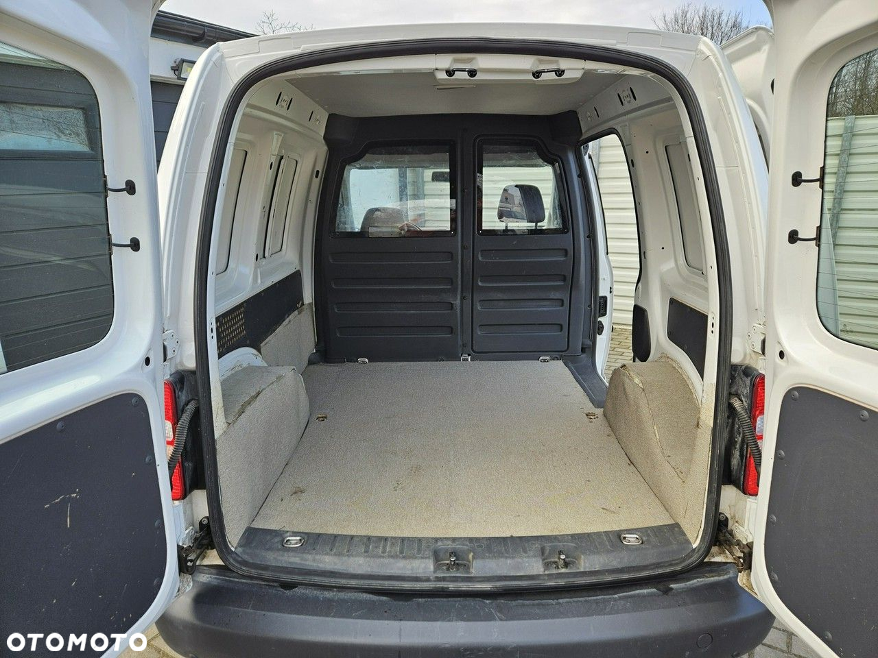 Volkswagen Caddy 1.6 TDI Highline DSG - 25