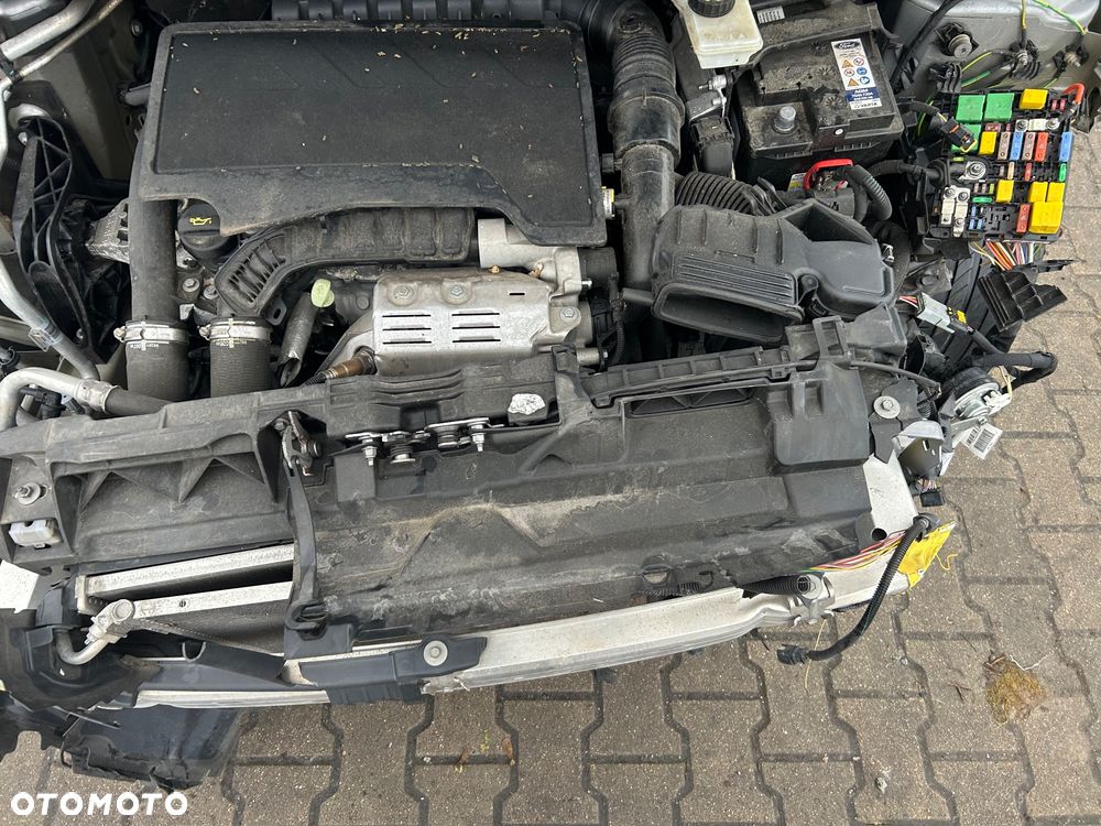 Peugeot 308 - 33