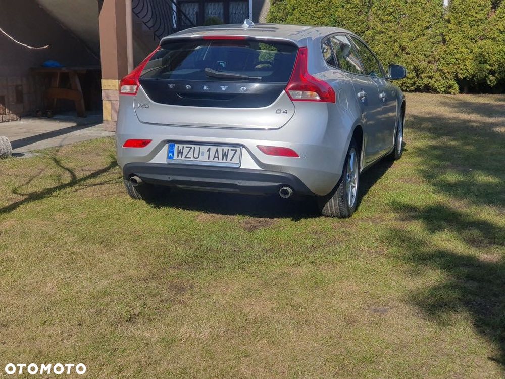 Volvo V40 - 2