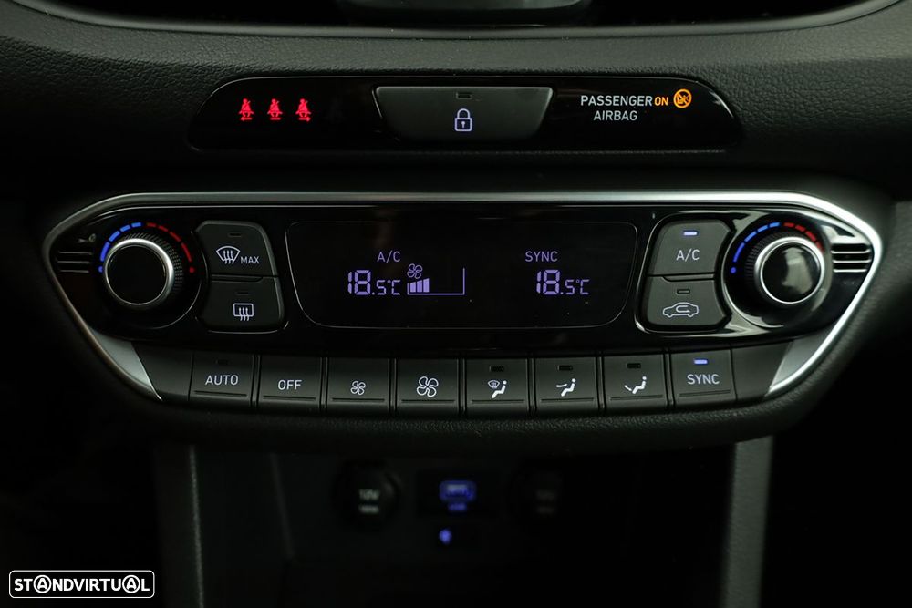 Hyundai i30 SW 1.0 T-GDi Style Plus DCT - 12